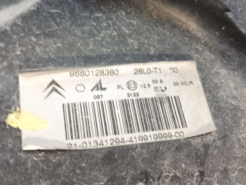 Recambio de faro izquierdo para citroën c2 (jm_) 1.4 hdi referencia OEM IAM 620870  