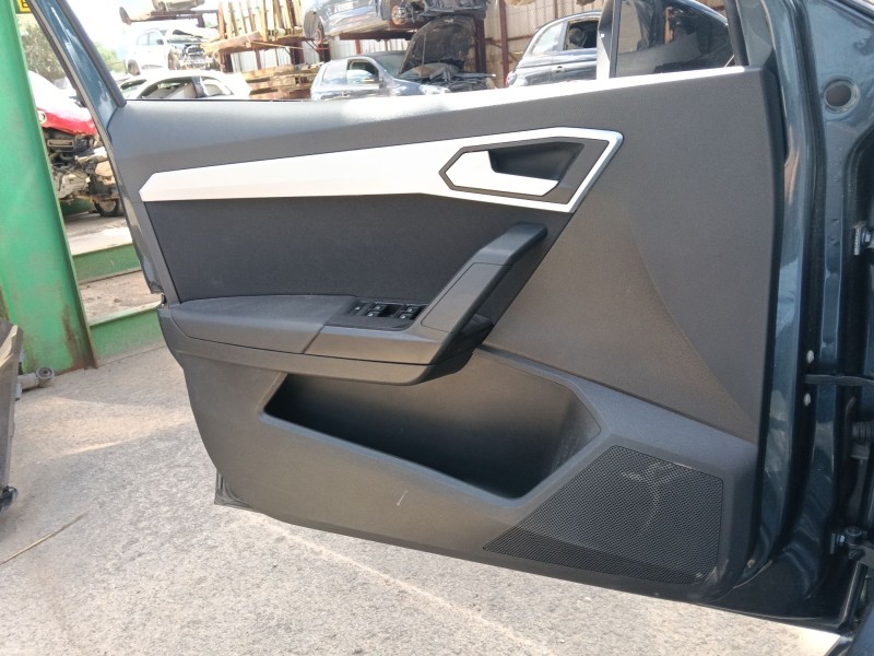 Recambio de guarnecido puerta delantera izquierda para seat ibiza v (kj1, kjg) 1.0 tsi referencia OEM IAM   