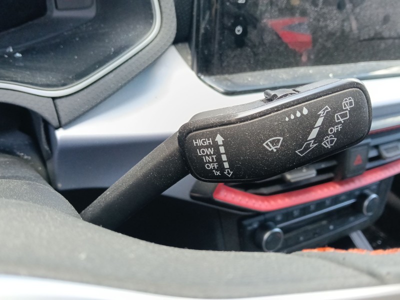 Recambio de mando limpia para seat ibiza v (kj1, kjg) 1.0 tsi referencia OEM IAM   
