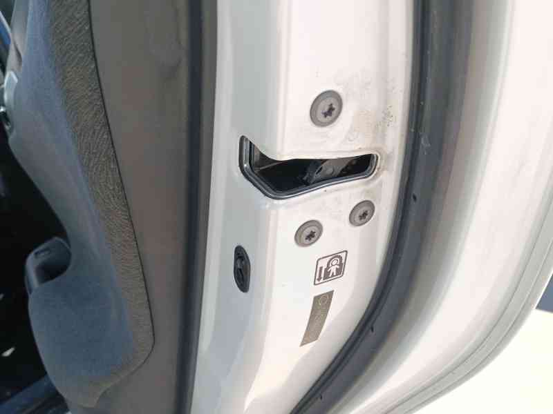 Recambio de cerradura puerta trasera derecha para lexus ct (zwa10_) 200h (zwa10_) referencia OEM IAM   