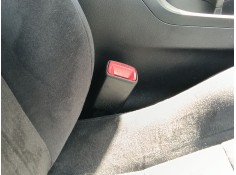 Recambio de enganche cinturon delantero derecho para lexus ct (zwa10_) 200h (zwa10_) referencia OEM IAM   