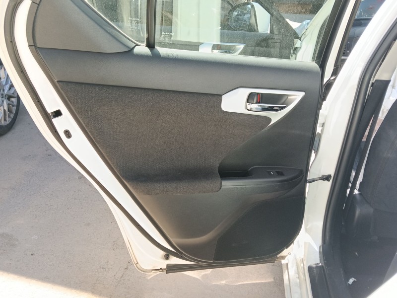 Recambio de guarnecido puerta trasera izquierda para lexus ct (zwa10_) 200h (zwa10_) referencia OEM IAM   