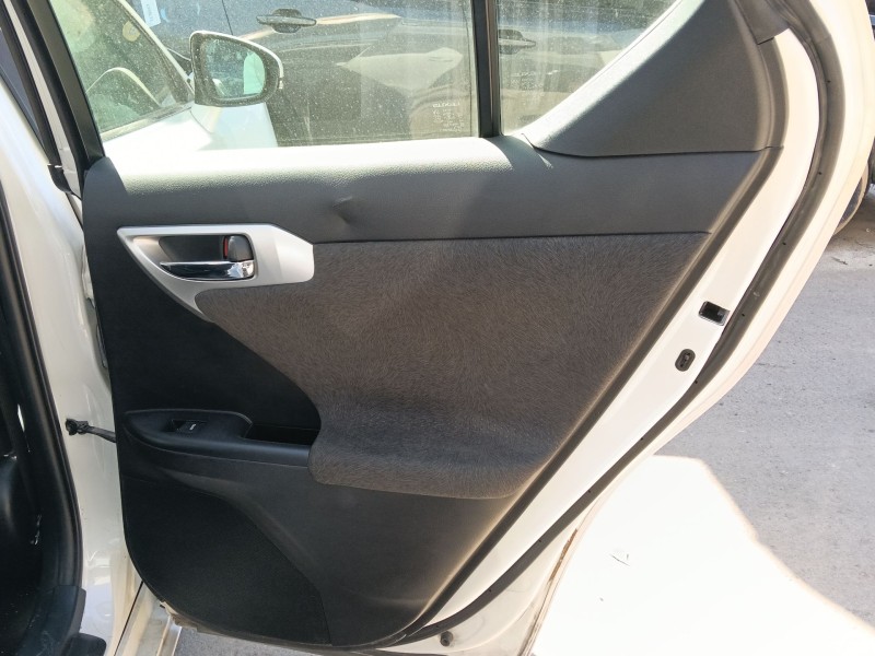 Recambio de guarnecido puerta trasera derecha para lexus ct (zwa10_) 200h (zwa10_) referencia OEM IAM   