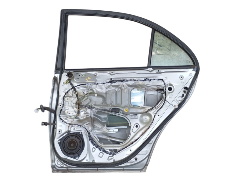 Recambio de puerta trasera derecha para toyota avensis (_t25_) 2.0 d-4d (cdt250_) referencia OEM IAM   