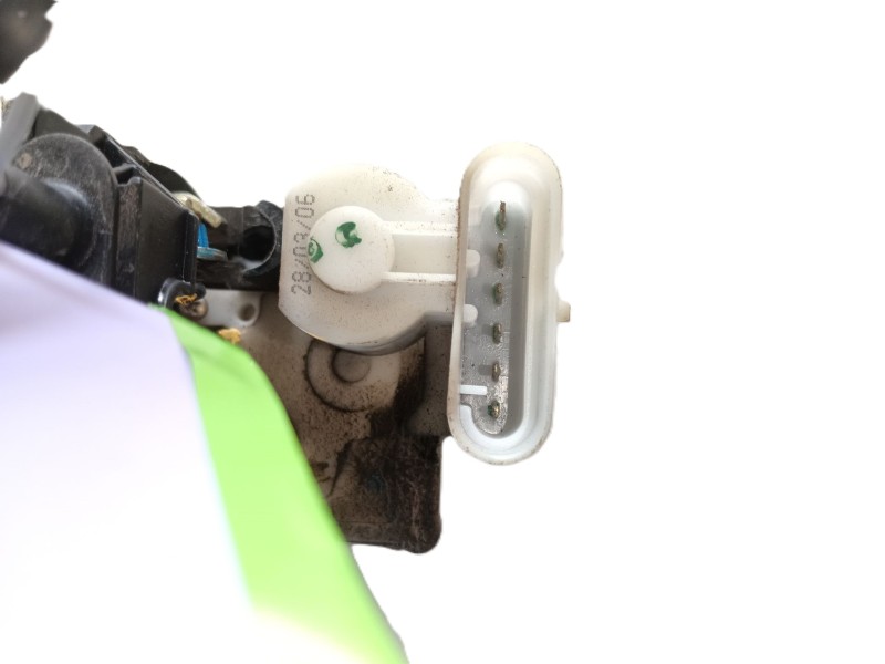 Recambio de cerradura puerta delantera derecha para fiat doblo monospace (119_, 223_) 1.9 d multijet referencia OEM IAM 00000518
