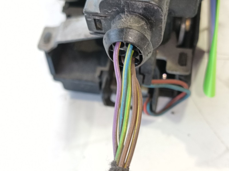 Recambio de cerradura puerta trasera derecha para skoda fabia i (6y2) 1.9 tdi referencia OEM IAM 3B4839016AN  