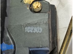 Recambio de cerradura puerta delantera izquierda para toyota avensis (_t25_) 2.0 d-4d (cdt250_) referencia OEM IAM 6904002152 /  2