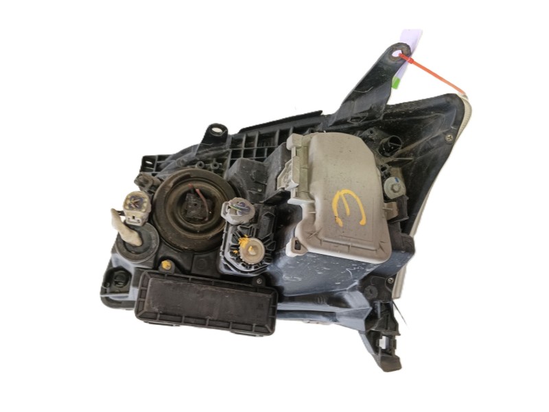 Recambio de faro derecho para toyota avensis (_t25_) 2.0 d-4d (cdt250_) referencia OEM IAM 8113005194  