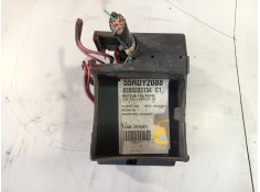 Recambio de caja fusibles delantera para renault laguna ii grandtour (kg0/1_) 1.9 dci (kg0g) referencia OEM IAM 8200064071  