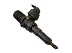 Recambio de inyector para volkswagen golf iv (1j1) 1.9 tdi referencia OEM IAM 45130073T  
