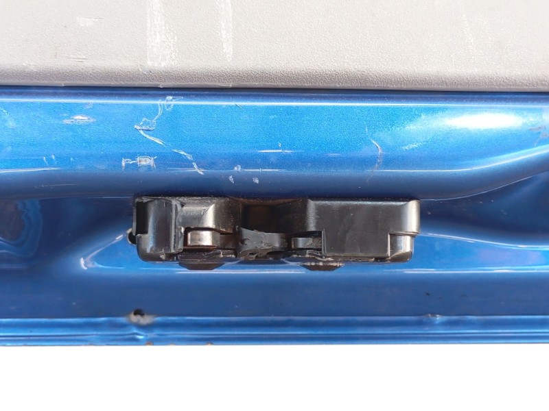 Recambio de porton trasero para seat arosa (6h1) 1.7 sdi referencia OEM IAM 6H0827025F  
