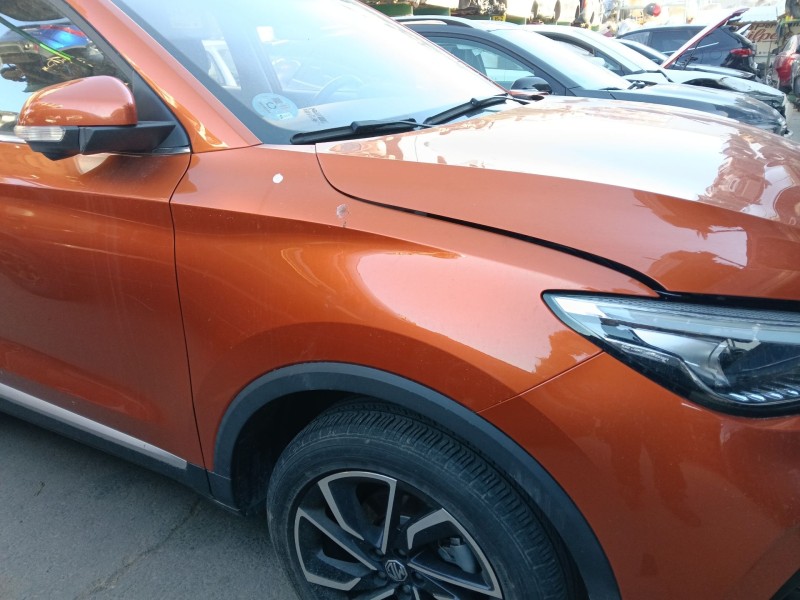 Recambio de aleta delantera derecha para mg zs suv (azs1) 1.5 vti referencia OEM IAM 10292956SEPP  