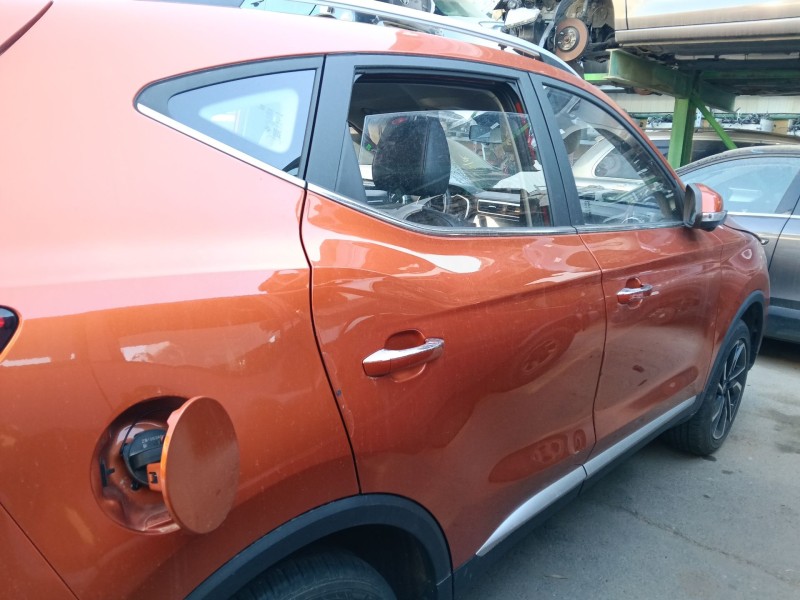Recambio de puerta trasera derecha para mg zs suv (azs1) 1.5 vti referencia OEM IAM 10316504SEPP  