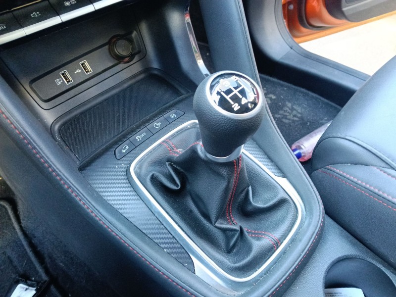 Recambio de pomo palanca cambio para mg zs suv (azs1) 1.5 vti referencia OEM IAM   