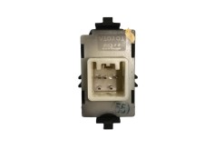 Recambio de mando elevalunas delantero derecho para toyota avensis (_t25_) 2.0 d-4d (cdt250_) referencia OEM IAM 8481005050 3708 2