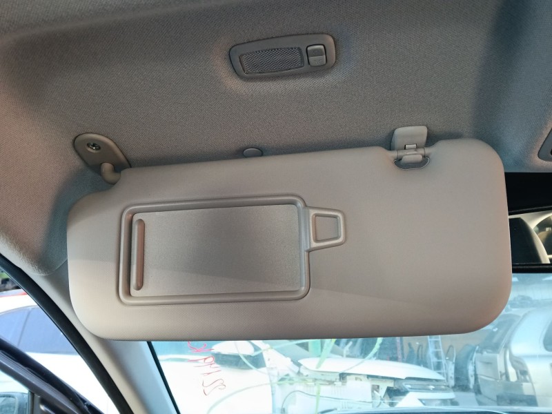 Recambio de parasol izquierdo para kia stonic (yb) 1.0 t-gdi eco-dynamics+ referencia OEM IAM   