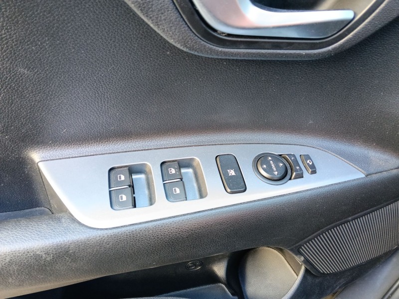 Recambio de mando elevalunas delantero izquierdo para kia stonic (yb) 1.0 t-gdi eco-dynamics+ referencia OEM IAM   