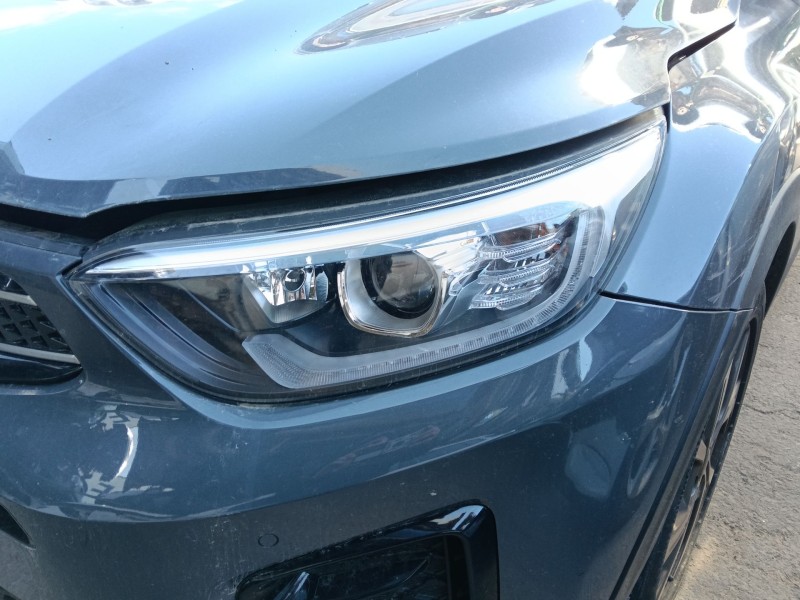 Recambio de faro izquierdo para kia stonic (yb) 1.0 t-gdi eco-dynamics+ referencia OEM IAM   