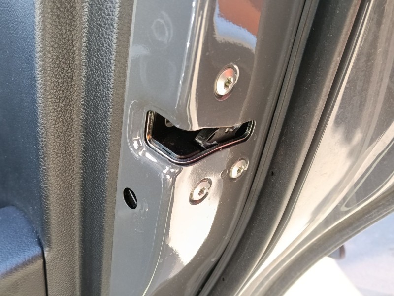 Recambio de cerradura puerta trasera derecha para kia stonic (yb) 1.0 t-gdi eco-dynamics+ referencia OEM IAM   