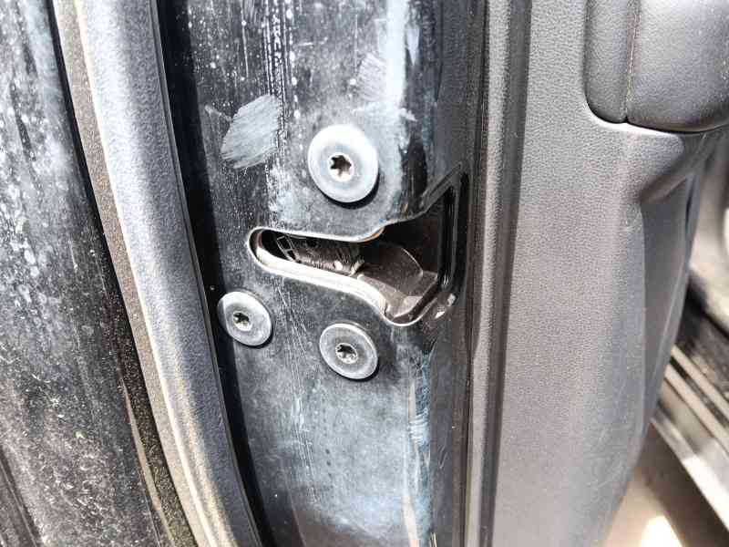 Recambio de cerradura puerta delantera izquierda para mg zs hybrid+ 1.5 referencia OEM IAM   