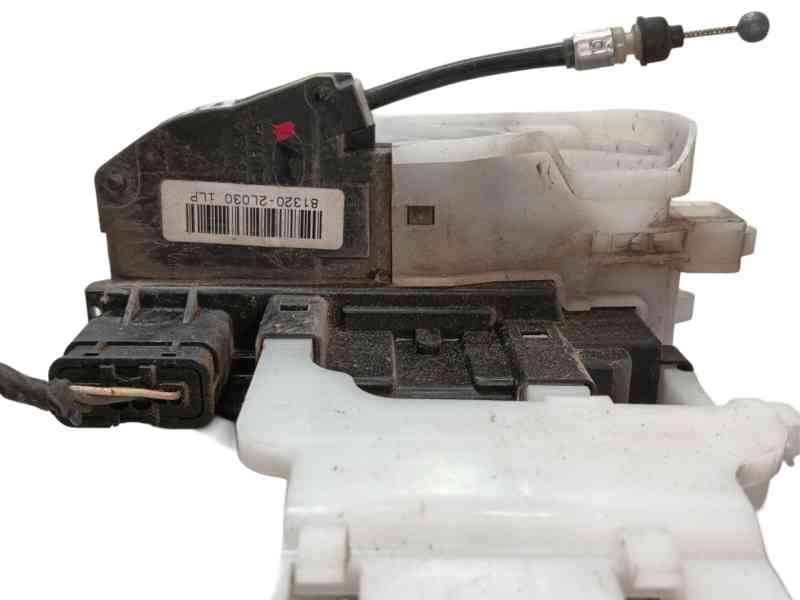 Recambio de cerradura puerta delantera derecha para hyundai i30 (fd) 1.4 referencia OEM IAM 813202L030  