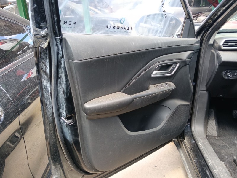 Recambio de guarnecido puerta delantera izquierda para mg zs hybrid+ 1.5 referencia OEM IAM   