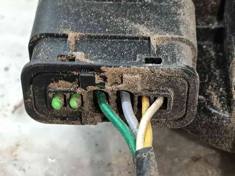 Recambio de cerradura puerta trasera derecha para hyundai i30 (fd) 1.4 referencia OEM IAM 814202L000  