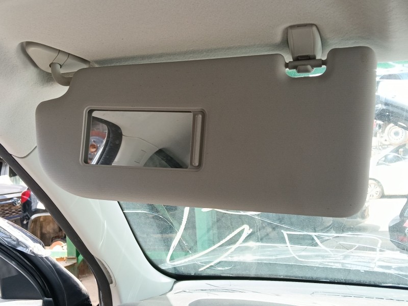 Recambio de parasol izquierdo para mg zs hybrid+ 1.5 referencia OEM IAM   