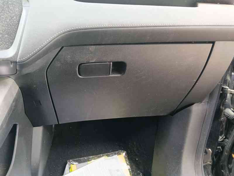 Recambio de guantera para mg zs hybrid+ 1.5 referencia OEM IAM   