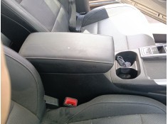 Recambio de apoyabrazos central para mg zs hybrid+ 1.5 referencia OEM IAM   