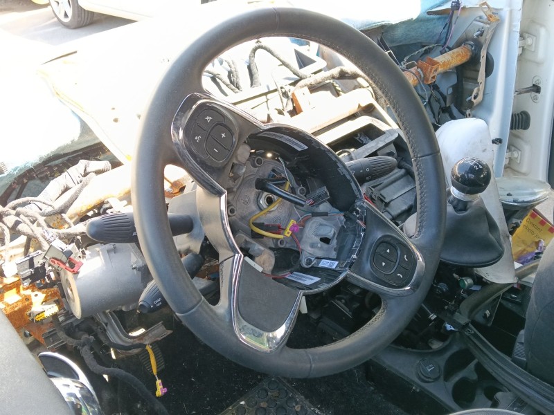 Recambio de volante para fiat 500 (312_) 1.2 (312axa1a) referencia OEM IAM   