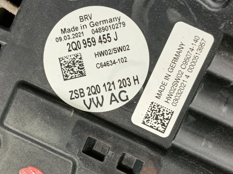Recambio de electroventilador para volkswagen t-cross (c11, d31) 1.0 tsi referencia OEM IAM 2Q0121203H  