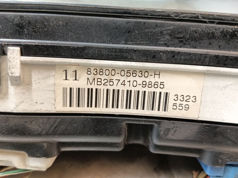Recambio de cuadro instrumentos para toyota avensis (_t25_) 2.0 d-4d (cdt250_) referencia OEM IAM 8380005630 MB2574109865 
