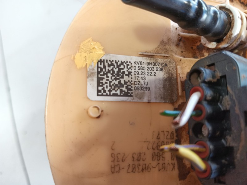 Recambio de bomba combustible para ford transit connect v408 furgoneta/monovolumen 1.5 ecoblue referencia OEM IAM 2249586  