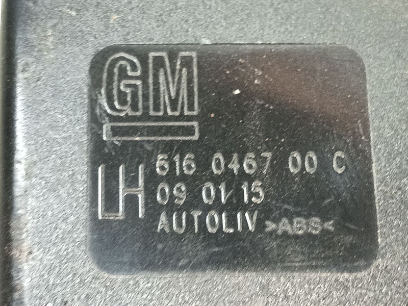 Recambio de enganche cinturon delantero izquierdo para opel corsa e (x15) 1.4 (08, 68) referencia OEM IAM   
