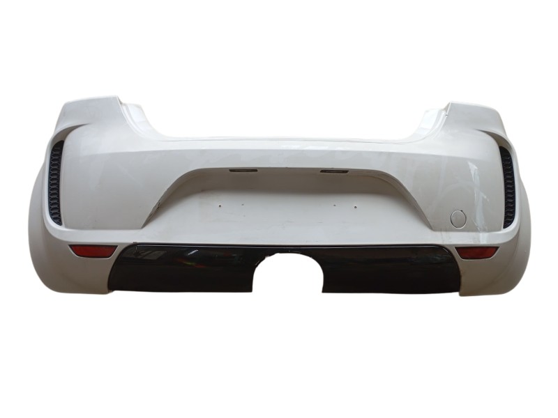 Recambio de paragolpes trasero para seat leon (1p1) 1.9 tdi referencia OEM IAM 1P0807421GRU 1P1071061RT 