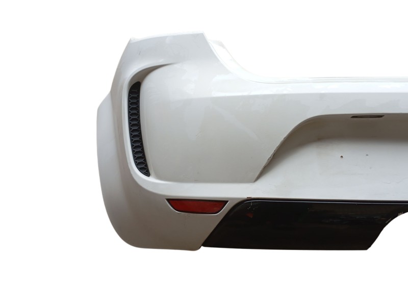 Recambio de paragolpes trasero para seat leon (1p1) 1.9 tdi referencia OEM IAM 1P0807421GRU 1P1071061RT 