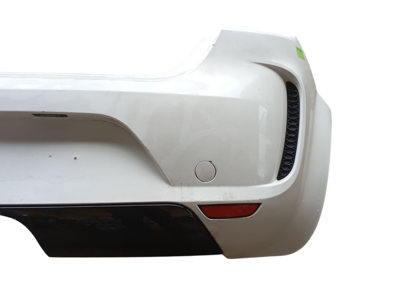 Recambio de paragolpes trasero para seat leon (1p1) 1.9 tdi referencia OEM IAM 1P0807421GRU 1P1071061RT 