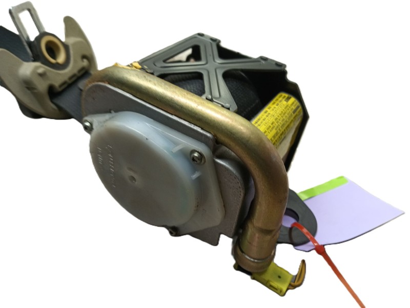 Recambio de cinturon seguridad delantero derecho para toyota avensis (_t25_) 2.0 d-4d (cdt250_) referencia OEM IAM 7321005051C0 