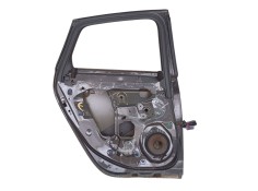Recambio de puerta trasera izquierda para opel astra j sedán 1.7 cdti (69) referencia OEM IAM 13285610   2