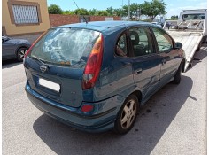 nissan almera tino (v10) del año 2000 2