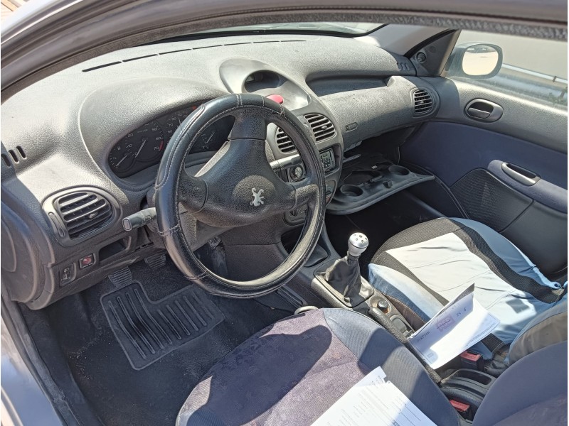 peugeot 206 hatchback (2a/c) del año 1999