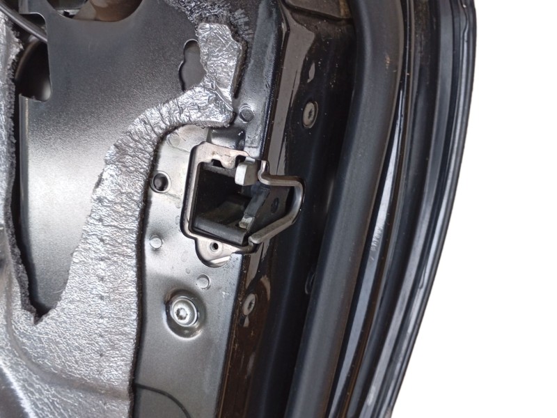 Recambio de puerta delantera derecha para mercedes-benz clk (c209) clk 270 cdi (209.316) referencia OEM IAM 209720020528  