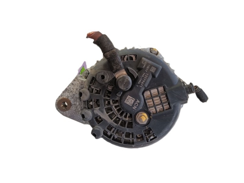 Recambio de alternador para opel astra j sedán 1.7 cdti (69) referencia OEM IAM 13579675  