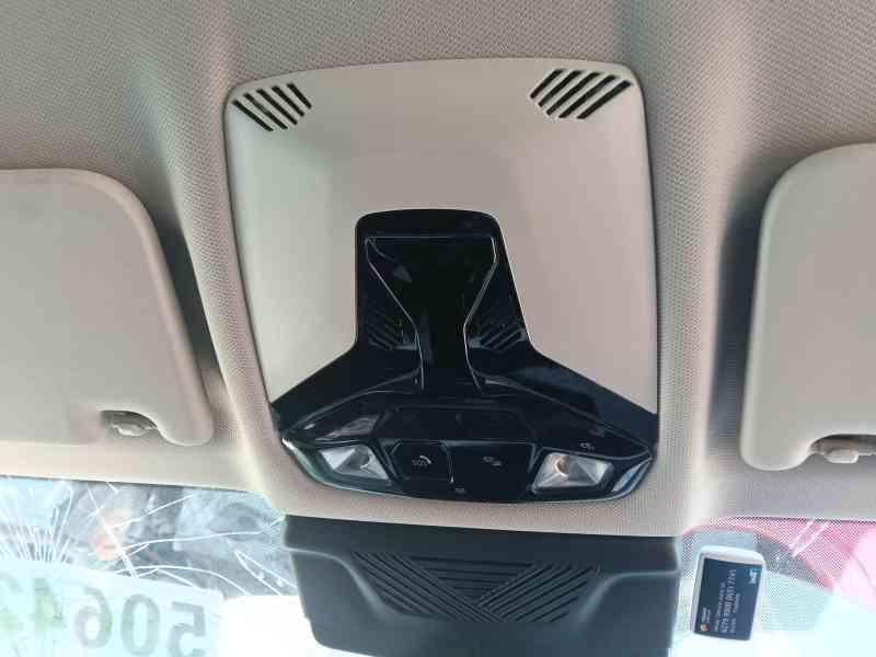 Recambio de luz interior delantera central para bmw x1 (u11) sdrive 20d referencia OEM IAM   