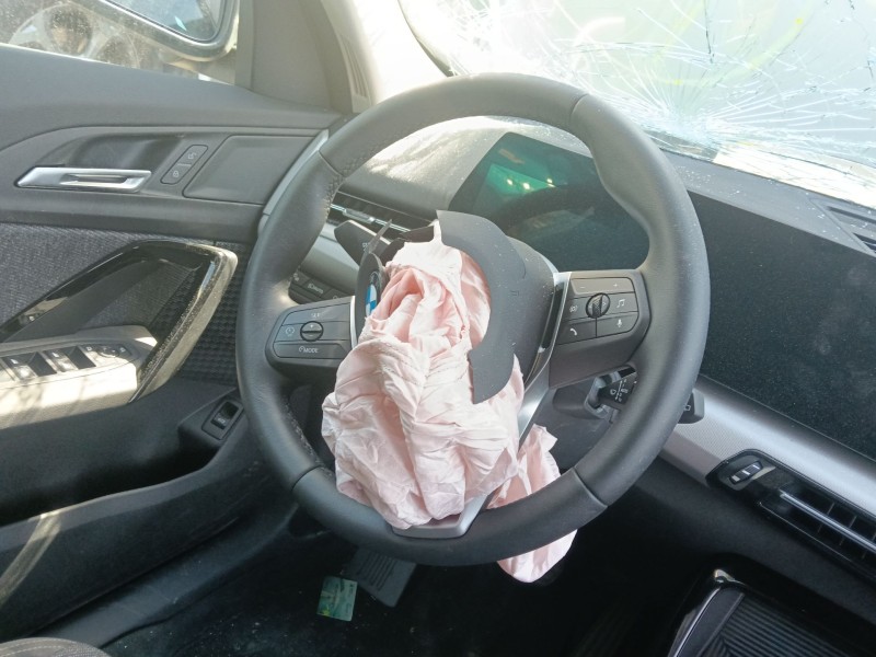 Recambio de volante para bmw x1 (u11) sdrive 20d referencia OEM IAM   