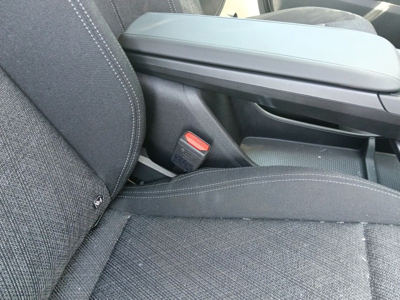 Recambio de enganche cinturon delantero derecho para bmw x1 (u11) sdrive 20d referencia OEM IAM   