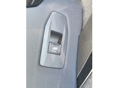 Recambio de mando elevalunas trasero derecho para bmw x1 (u11) sdrive 20d referencia OEM IAM   