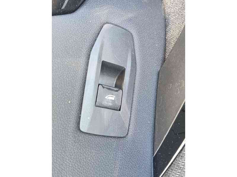 Recambio de mando elevalunas trasero derecho para bmw x1 (u11) sdrive 20d referencia OEM IAM   
