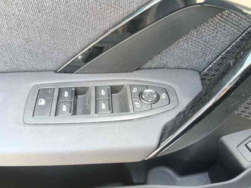 Recambio de mando elevalunas delantero izquierdo para bmw x1 (u11) sdrive 20d referencia OEM IAM   